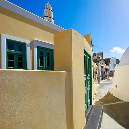 Yellow Orchid Cycladic House Отель Санторини